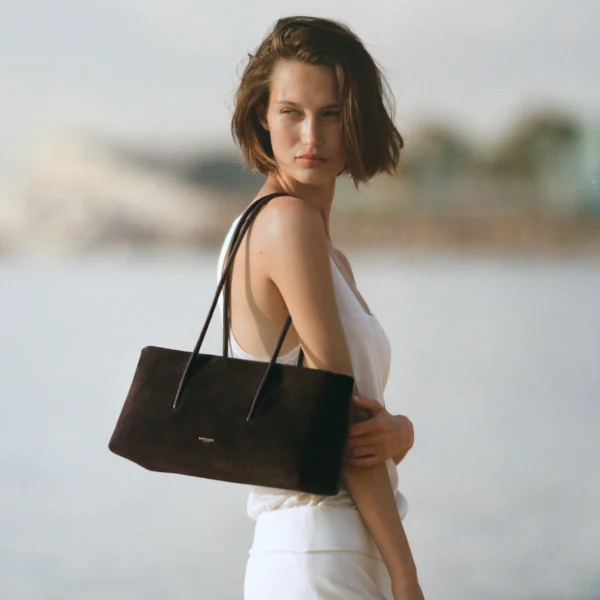 2500x2500-stockholm-shoulder-dark-choc Arden Small in Tobacco